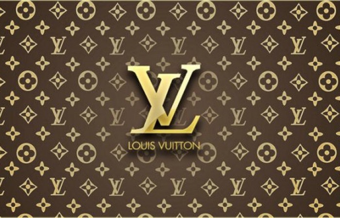    Louis Vuitton (7 )