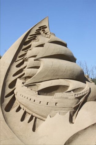 Песчаный музей Тоттори в Японии (34 фото)