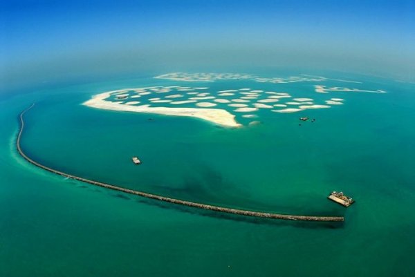Создание искусственного острова в Дубае (12 фото)