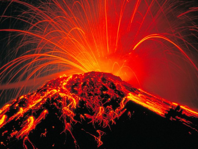 Интересные факты о вулканах (10 фото)