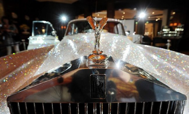 Rolls-Royce,   
