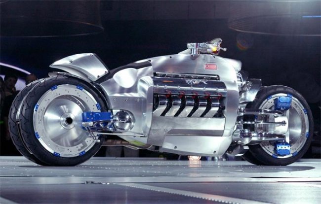 Самые уникальные мотоциклы в мире (20 фото)