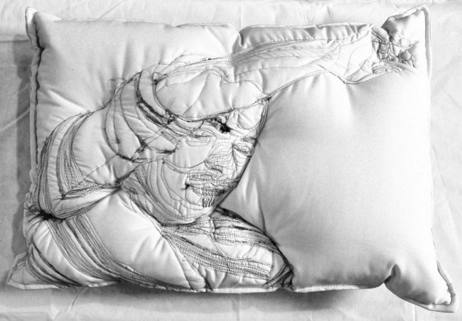 Подушки от Мириам Ашканян, которые клонят ко сну (7 фото)