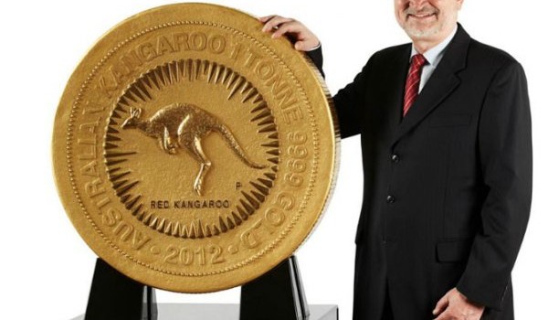 Самая большая в мире золотая монета (3 фото + видео)