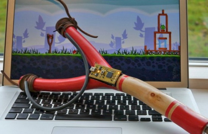  USB-    Angry Birds ( + )
