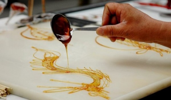 Ремесло сахарной живописи в Китае (4 фото)