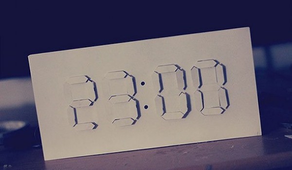 Цифровые часы из бумаги (7 фото)