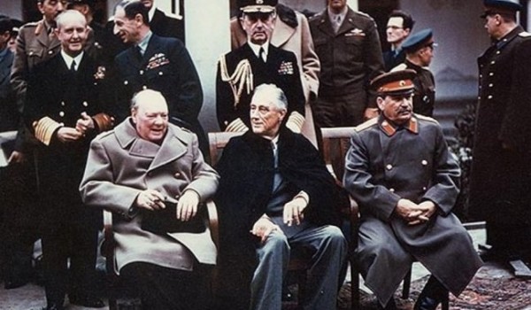 А знаете ли вы зачем Сталин подарил Рузвельту копию фильма «Волга, Волга»?