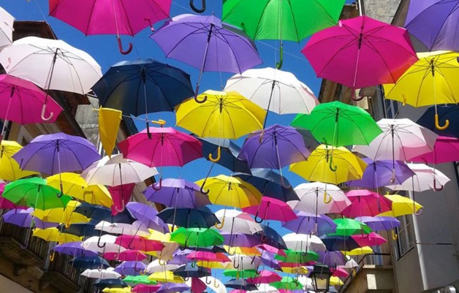 Фото дня 14.07.2014 - Небо в зонтиках