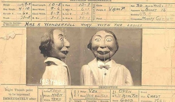 Кукла-преступник из начала XX века (3 фото)