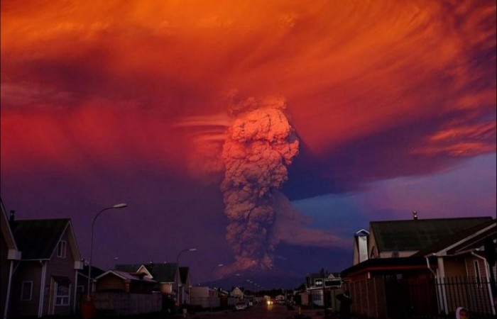 Вулкан Кальбуко проснулся (5 фото)