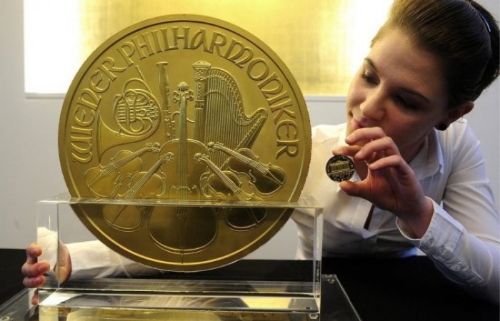 Самая большая монета в Европе стоит миллион евро (видео)