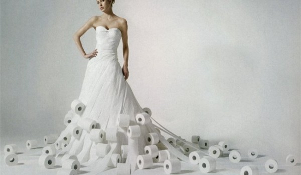 10 самых невероятных свадебных платьев (10 фото)