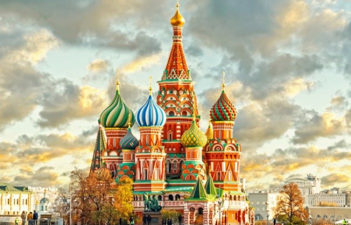 Отдых в РФ: Москва, город контрастов