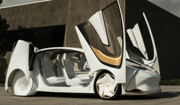 Автомобиль с искусственным интеллектом от Toyota (7 фото + видео)