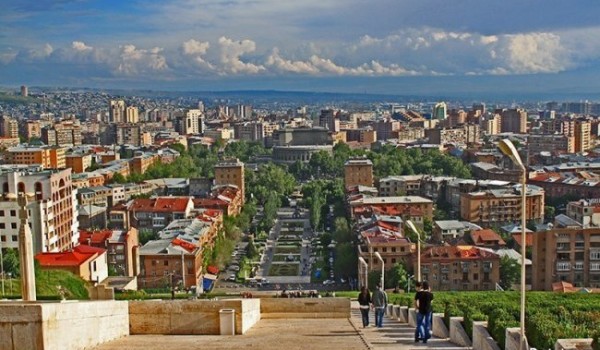 Майские праздники в Ереване