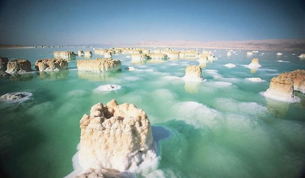10 примечательных фактов о Мертвом море