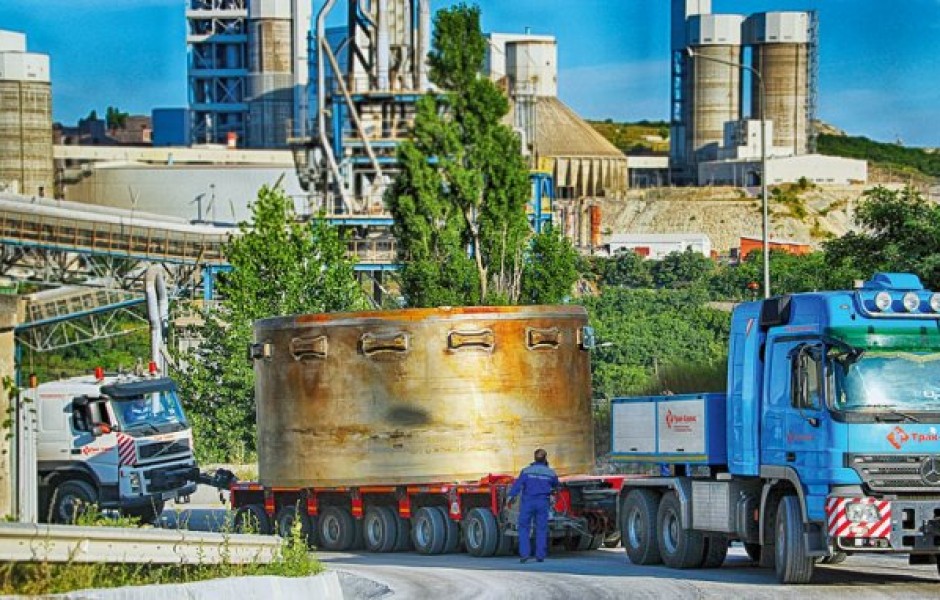 О транспортных средствах для перевозки тяжеловесных негабаритных грузов