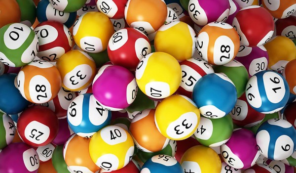 Самые крупные выигрыши в лотерею в России