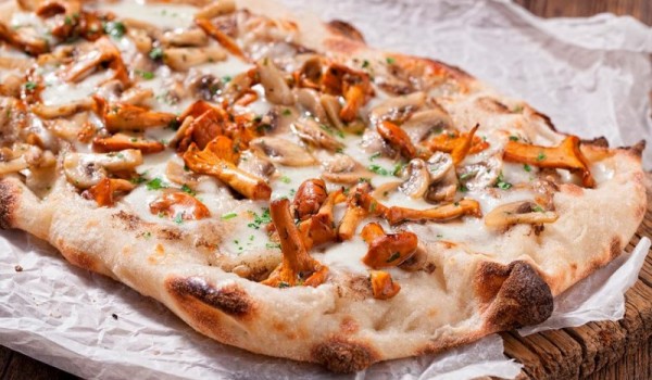 Что такое пинца и похожа ли она на пиццу?