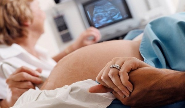 Угроза прерывания беременности: госпитализация, терапия