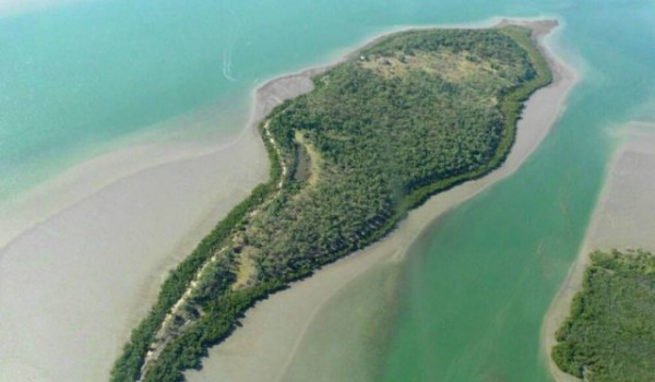 Самый дешёвый остров в Австралии выставлен на продажу (10 фото)