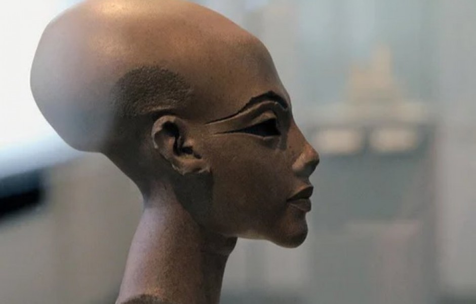 Почему у древних египтян была такая странная форма головы?