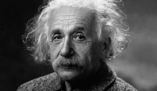 Глаза Эйнштейна и другие легендарные части тела великих людей