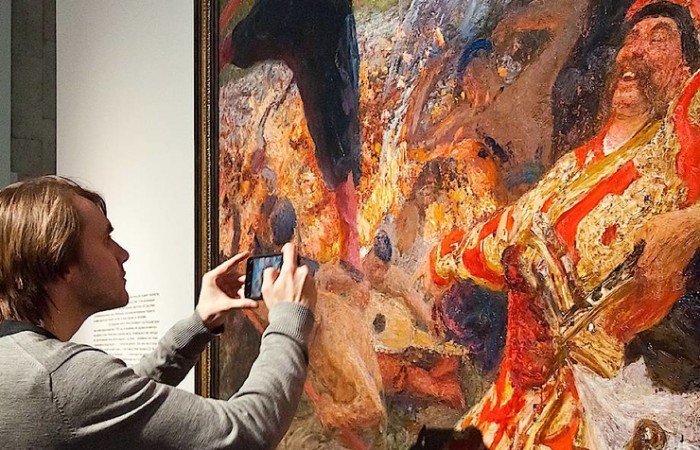 Какого живописца и почему не пускали в Третьяковскую галерею