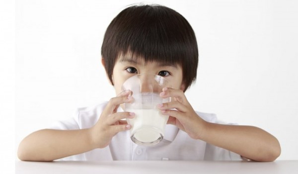 Почему азиаты не пьют молоко?