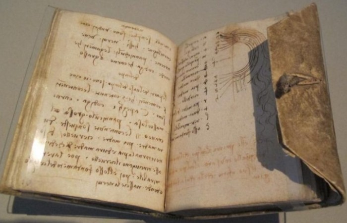 Лестерский кодекс Леонардо (2 фото)