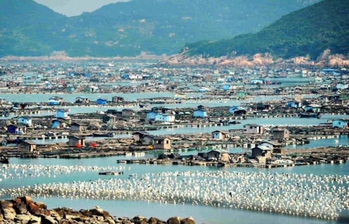 Невероятные плавающие города Китая