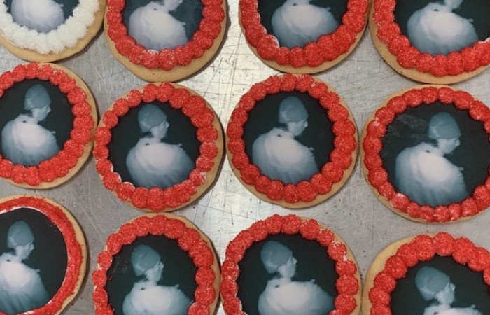 Американская пекарня напечатала на печеньях фотографию своего грабителя. И его опознали покупатели