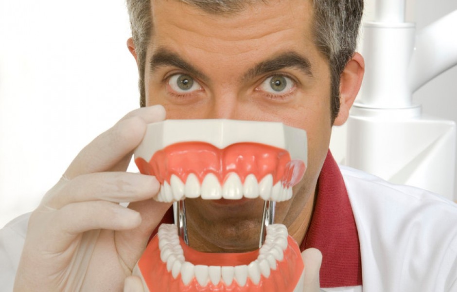 Уровень интеллекта зависит от того, сколько у тебя здоровых зубов