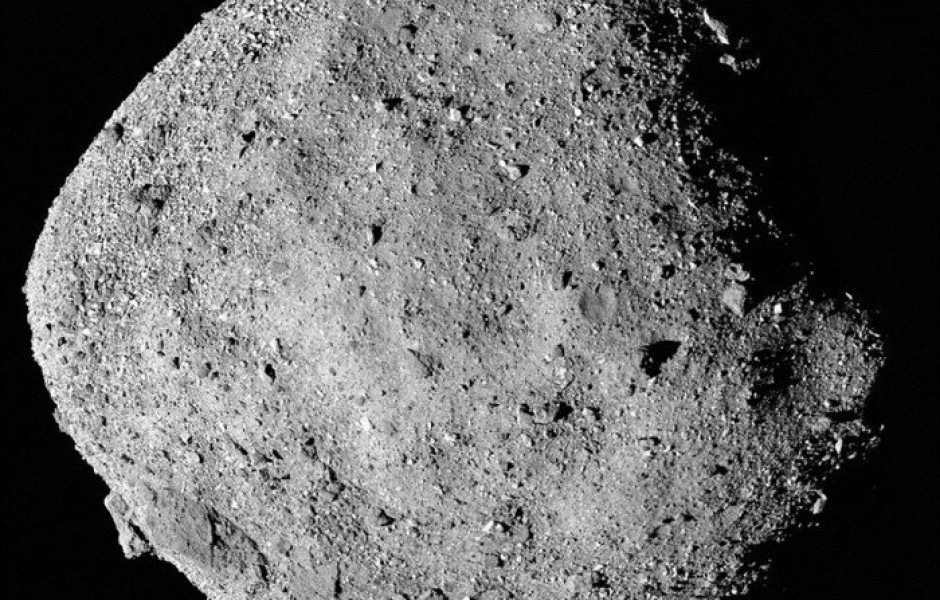 Почему поверхность астероида Бенну удивила учёных?