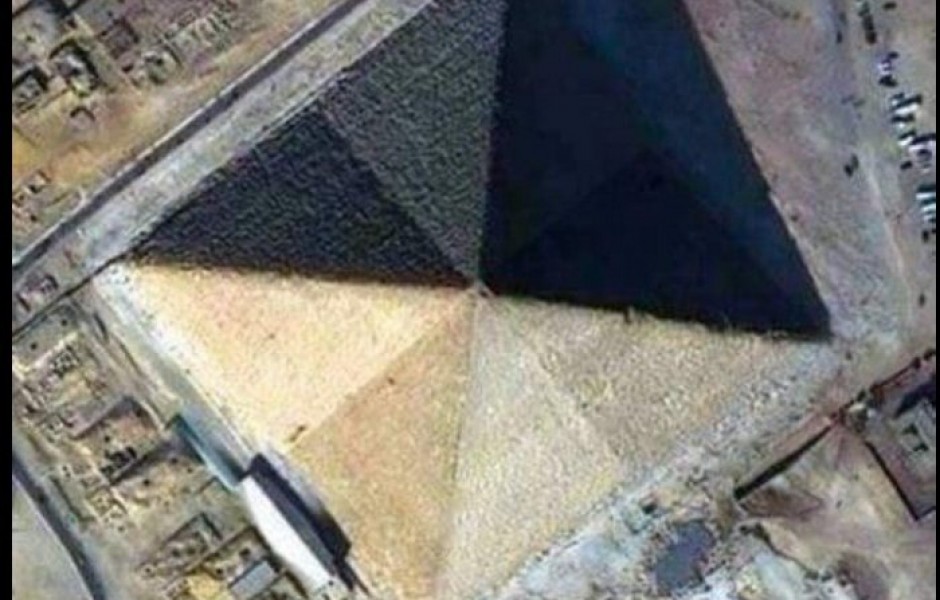 У великой пирамиды в Гизе на самом деле восемь граней, а не четыре