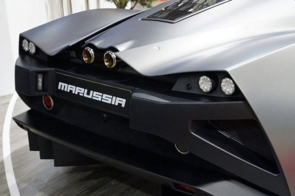 Первый российский суперкар Marussia B2 в Женеве (8 Фото)