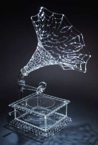 Стеклянные скульптуры Роберта Миклесена (11 фото)