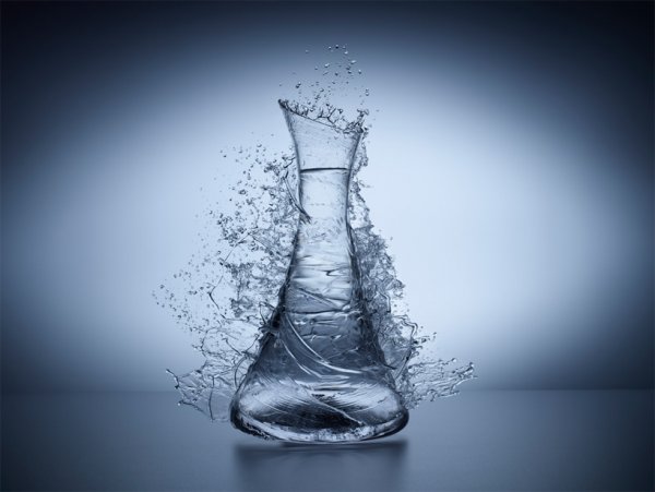 Жидкое стекло от Жана Берарда (6 фото)