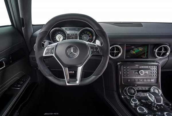 Самый мощный в мире электрокар – Mercedes SLS AMG (15 фото)