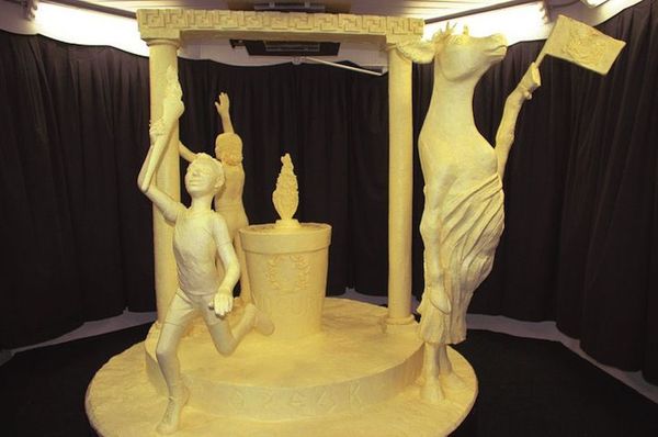 Скульптуры из масла от Jim Victor и Marie Pelto (10 фото)