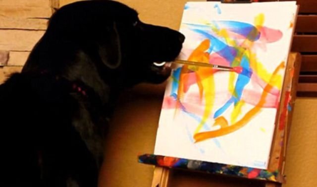 Пёс Арбор рисует картины для благотворительного фонда (8 фото)