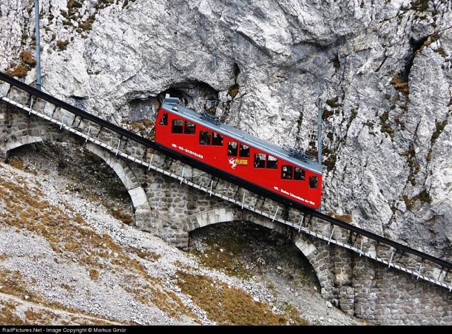 Пилатусбан – самая крутая в мире железная дорога (7 фото)