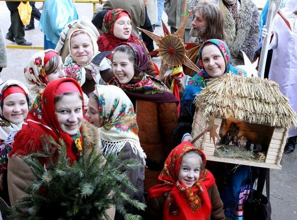 10 удивительных рождественских традиций со всего мира (11 фото)