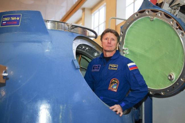 Российский космонавт Геннадий Падалка установил рекорд по времени пребывания в космосе (4 фото)