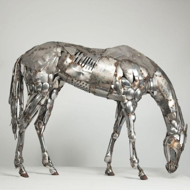 Скульптуры из металла от Джей Кей Брауна (14 фото)