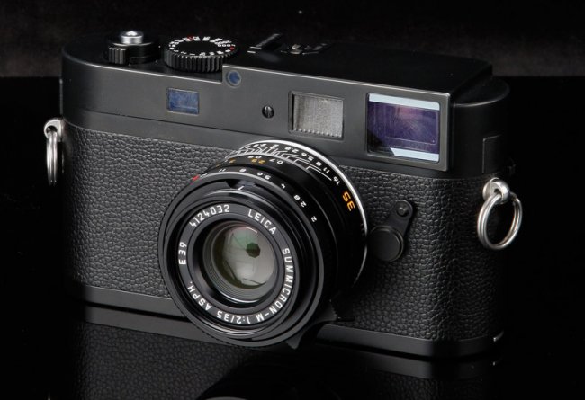 Самые уникальные модели фотоаппаратов (5 фото)