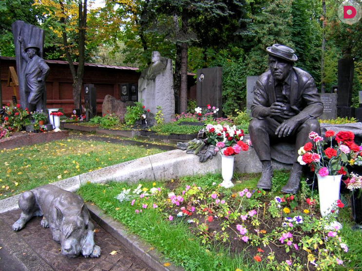 10 самых красивых кладбищ мира