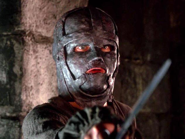 “Человек в железной маске” и другие прототипы мифических персонажей и чудовищ
