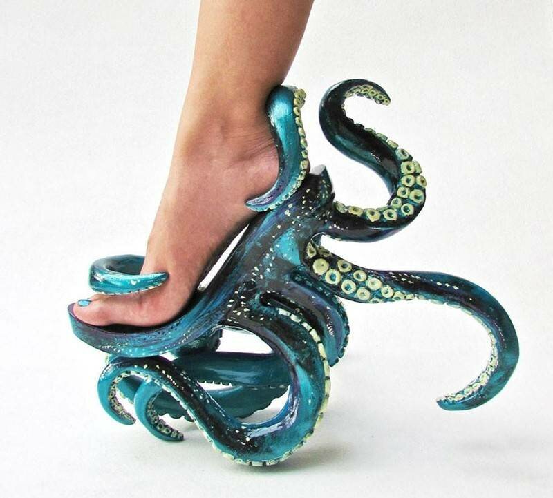 Самая странная обувь, которую придумывали дизайнеры
